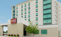 Clarion Suites Madison-Central