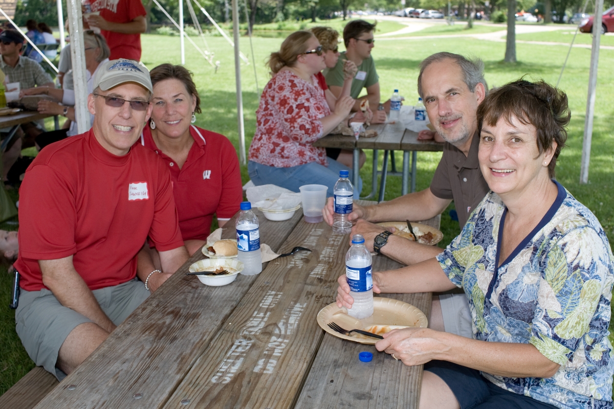 uw-smph-department-of-family-medicine-40th-anniversary-celebration_4841793404_o  