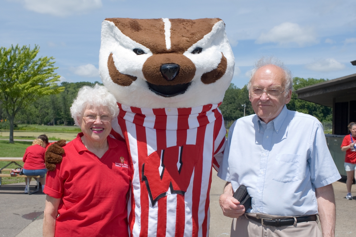 uw-smph-department-of-family-medicine-40th-anniversary-celebration_4841795450_o  